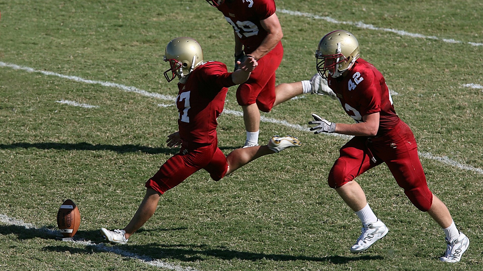 世界杯：球员利用APP实时查看个人跑动与射门统计 作为赛后复盘依据